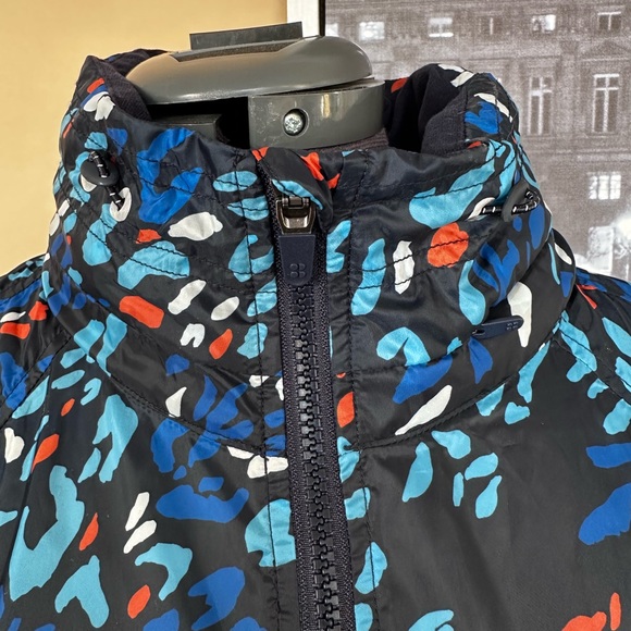 NWT Sweaty Betty Pack Away Jacket size large - Picture 10 of 16